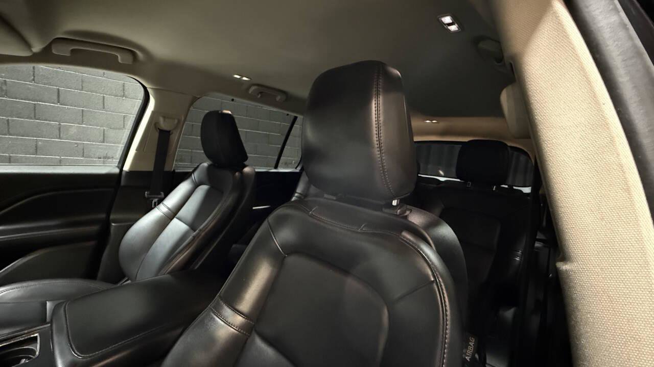 Used 2021 Lincoln Aviator AWD image 74
