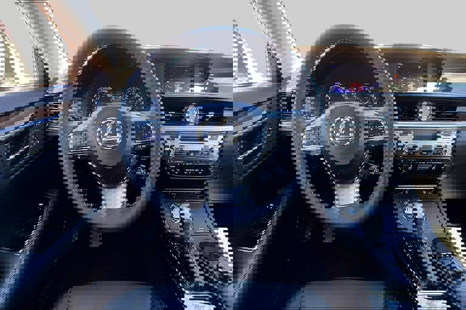 Used 2018 Lexus ES 350 w/ Premier Package image 5