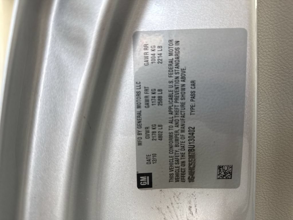 Used 2011 Buick Lucerne CXL FWD image 42