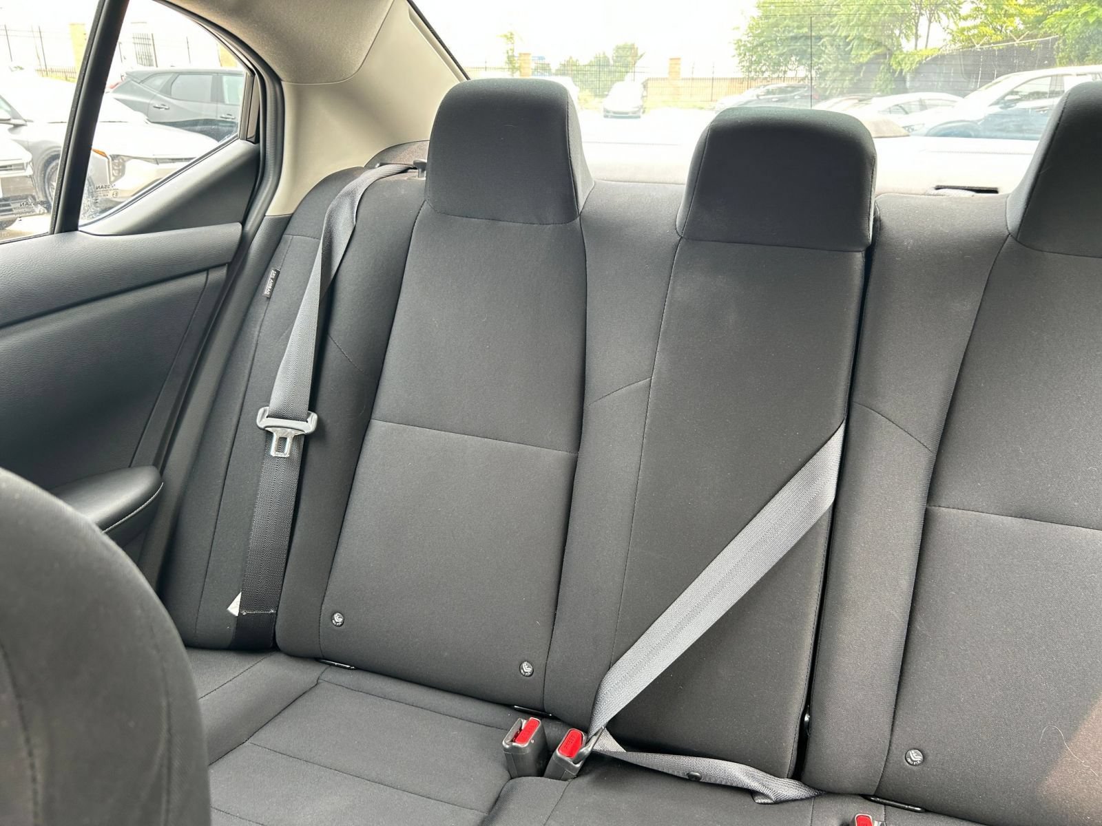 Used 2025 Nissan Sentra S FWD image 33