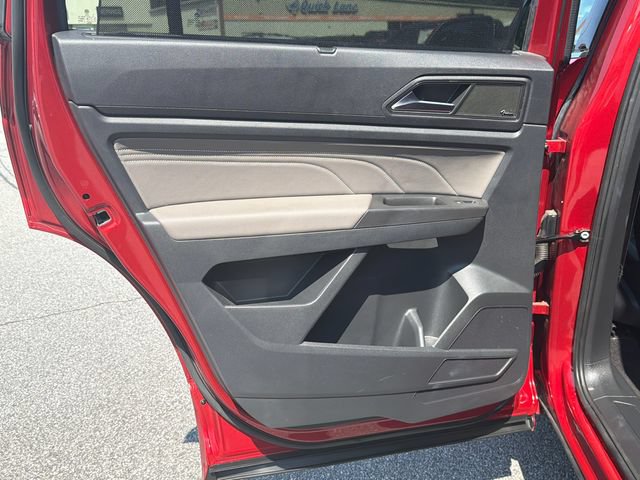Used 2022 Volkswagen Atlas SEL Premium AWD/4WD image 24