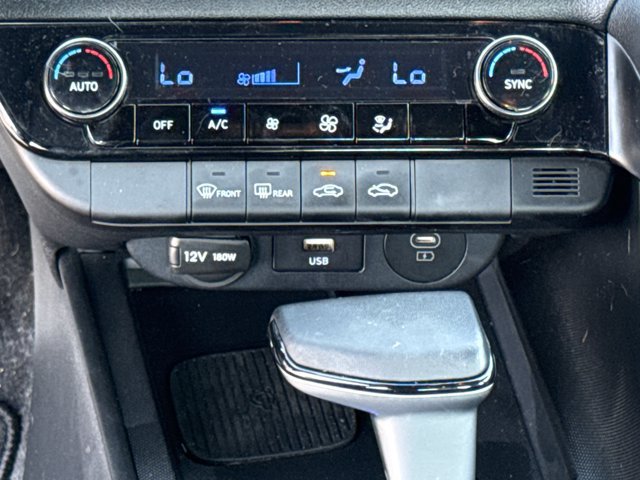 Used 2025 Hyundai Elantra Sport w/ Cargo Package FWD image 19