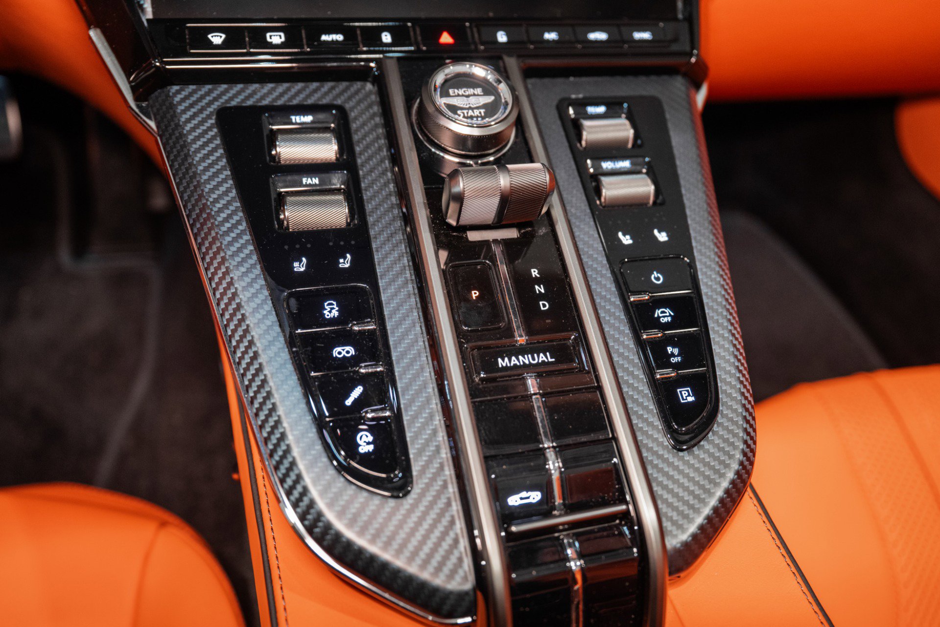 New 2026 Aston Martin V8 Vantage Roadster image 27