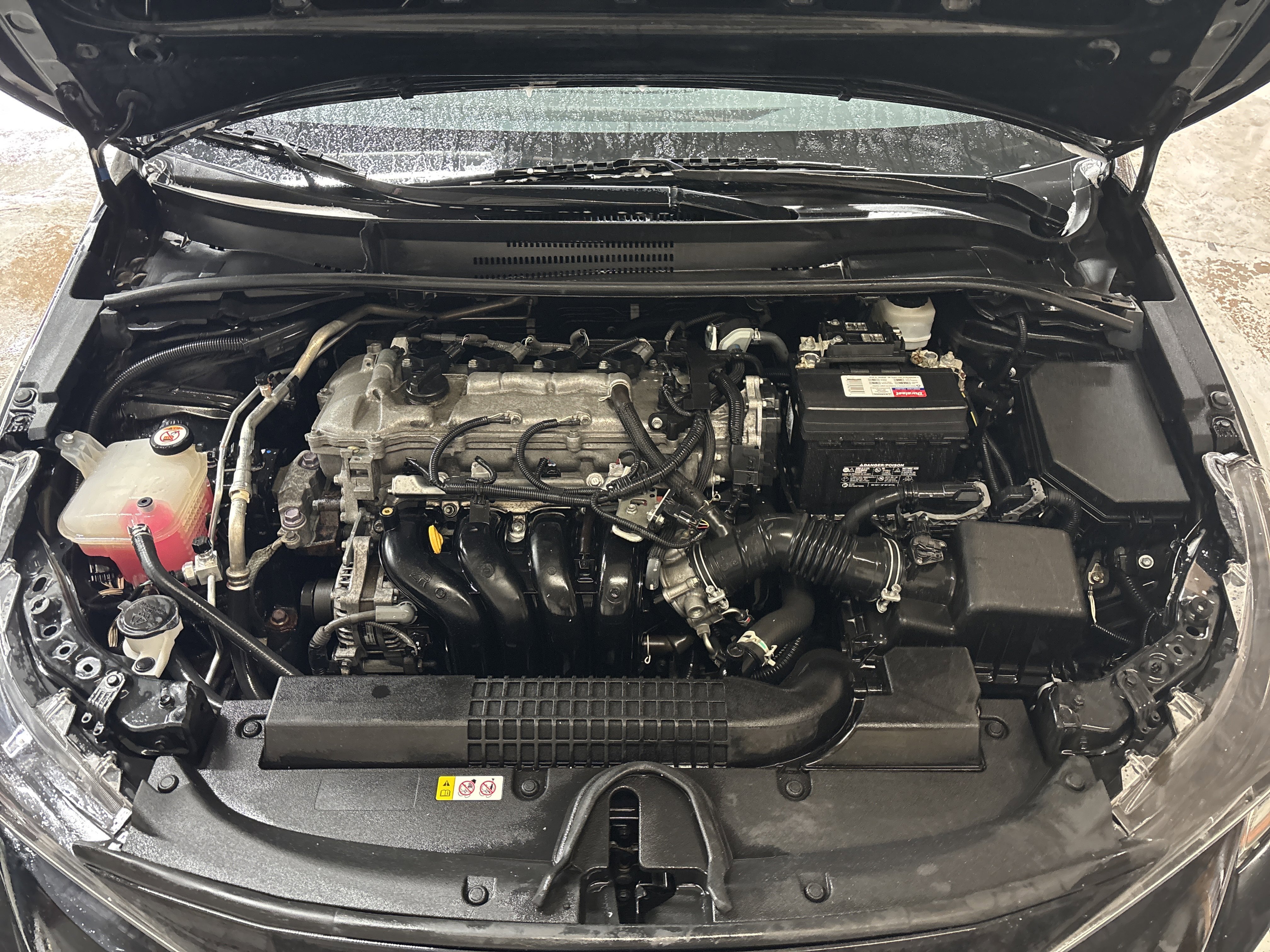 Used 2022 Toyota Corolla LE FWD image 12