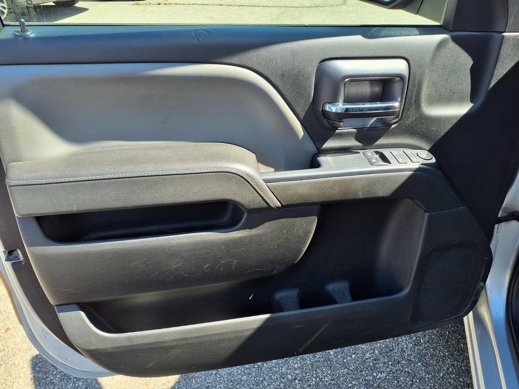 Used 2015 Chevrolet Silverado 1500 LS w/ Trailering Package RWD image 9