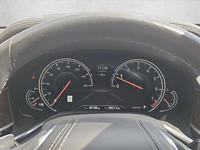 Used 2019 BMW 740i w/ Cold Weather Package RWD image 11