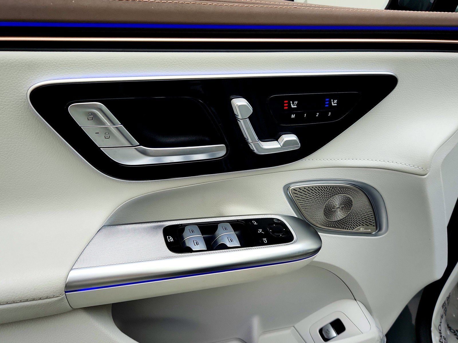 Certified 2023 Mercedes-Benz EQE 500 4MATIC Sedan image 20