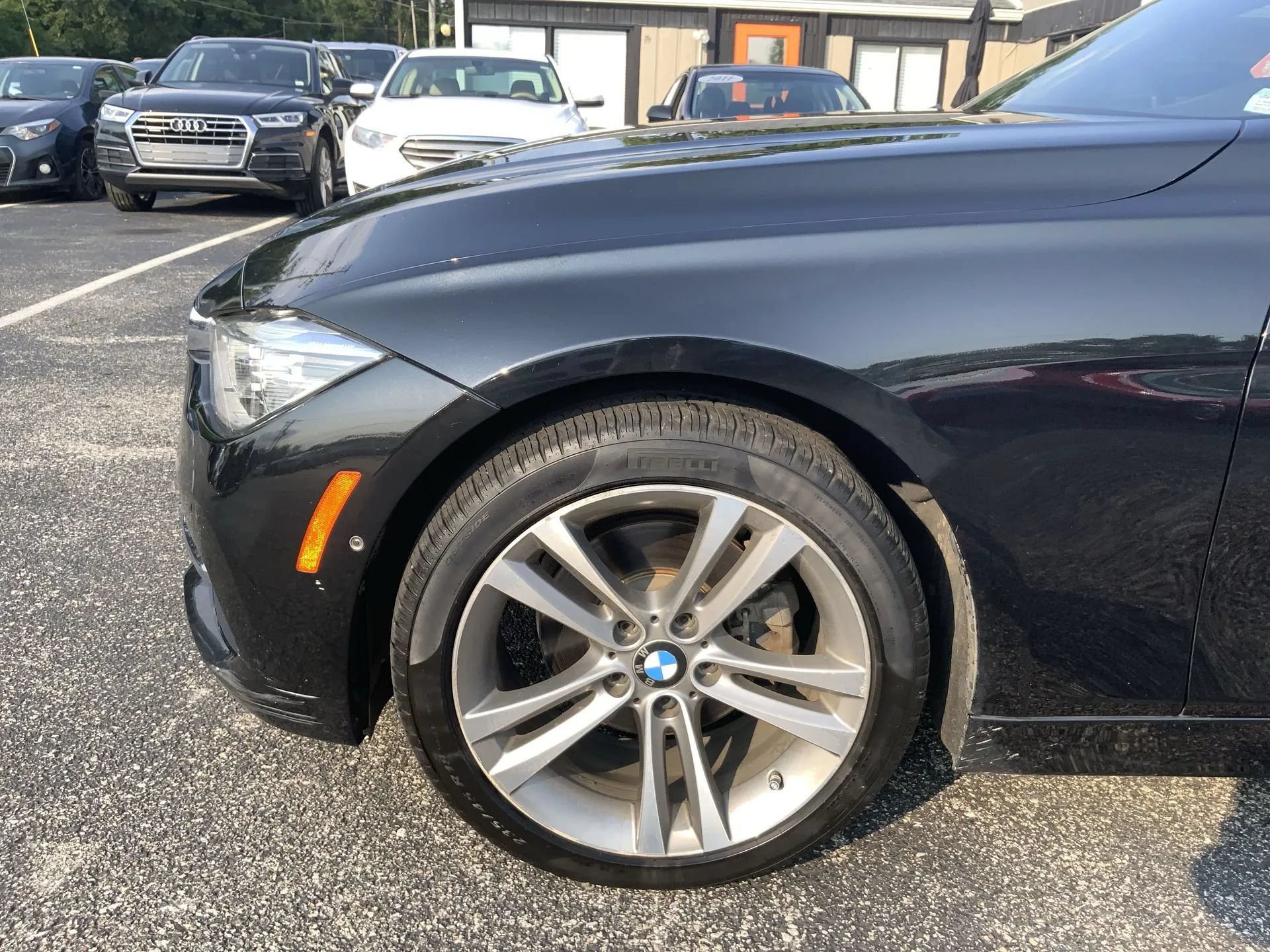 Used 2017 BMW 330i Sedan RWD image 19