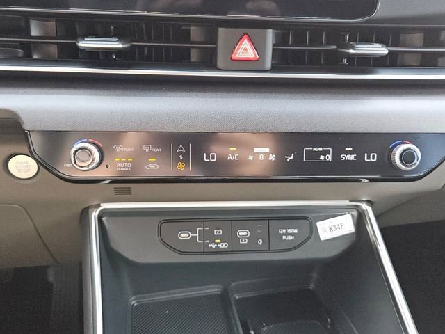New 2026 Kia Carnival EX FWD image 22