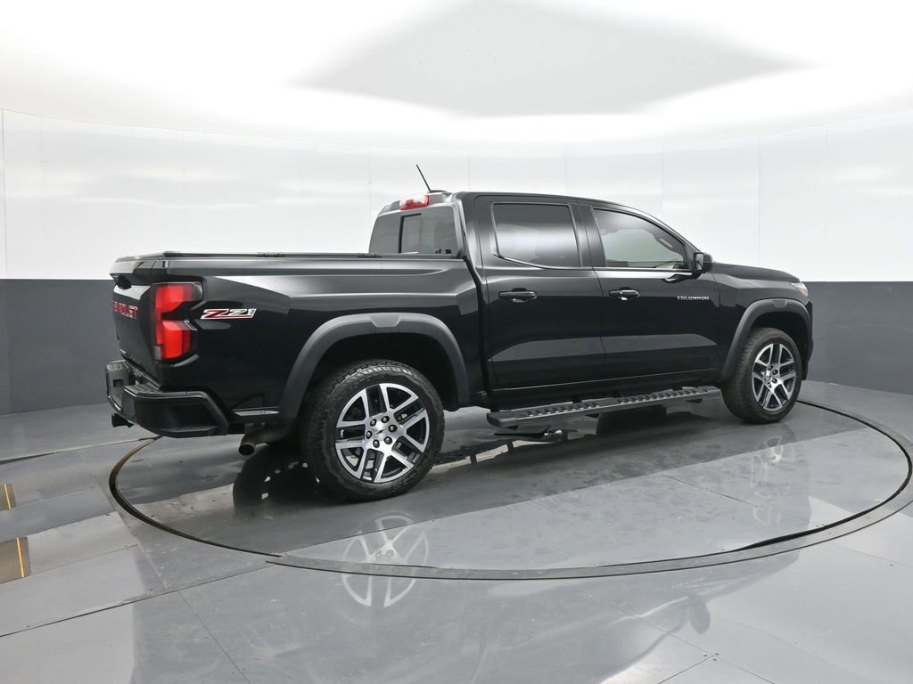 Used 2023 Chevrolet Colorado Z71 w/ Z71 Convenience Package 2 image 7