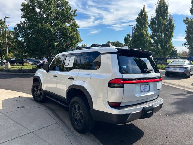 Used 2024 Lexus GX 550 AWD/4WD image 5