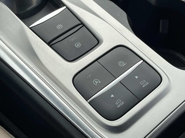Used 2020 Ford Explorer Limited RWD image 40