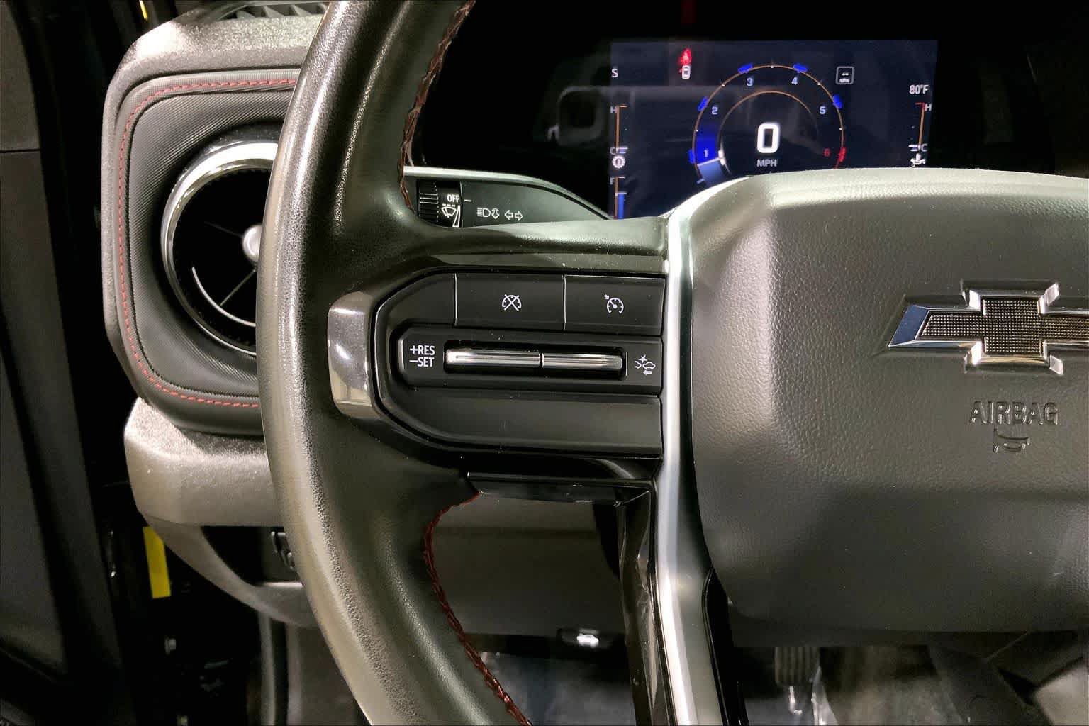Used 2023 Chevrolet Colorado Z71 w/ Z71 Convenience Package 2 AWD/4WD image 24