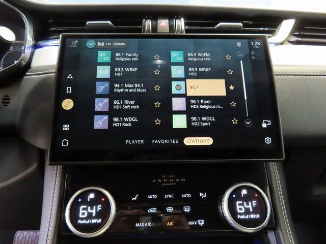 Used 2024 Jaguar F-PACE R-Dynamic S image 25