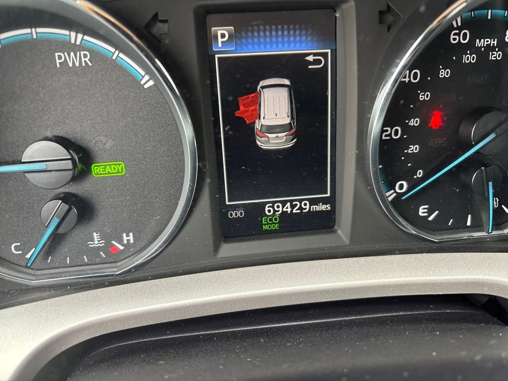 Certified 2017 Toyota RAV4 XLE image 19