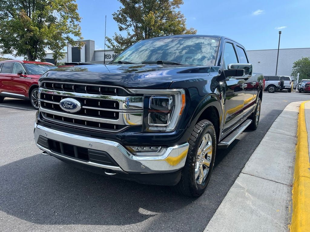 Used 2023 Ford F150 Lariat w/ Equipment Group 502A High AWD/4WD image 3