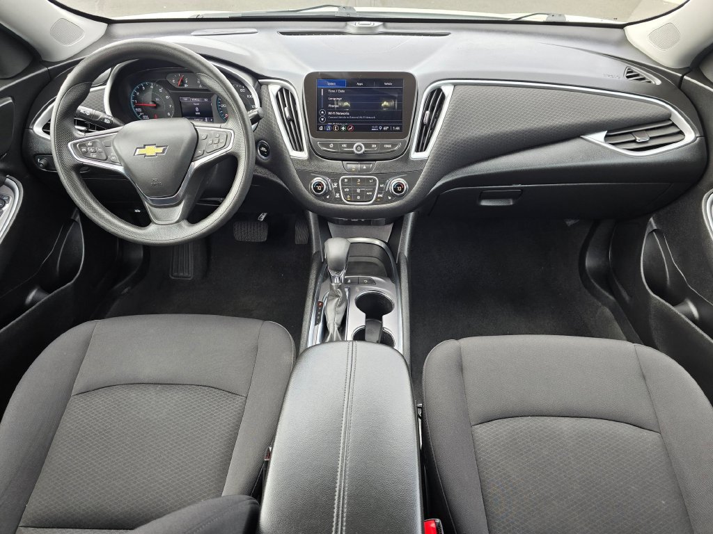 Used 2024 Chevrolet Malibu LT FWD image 10