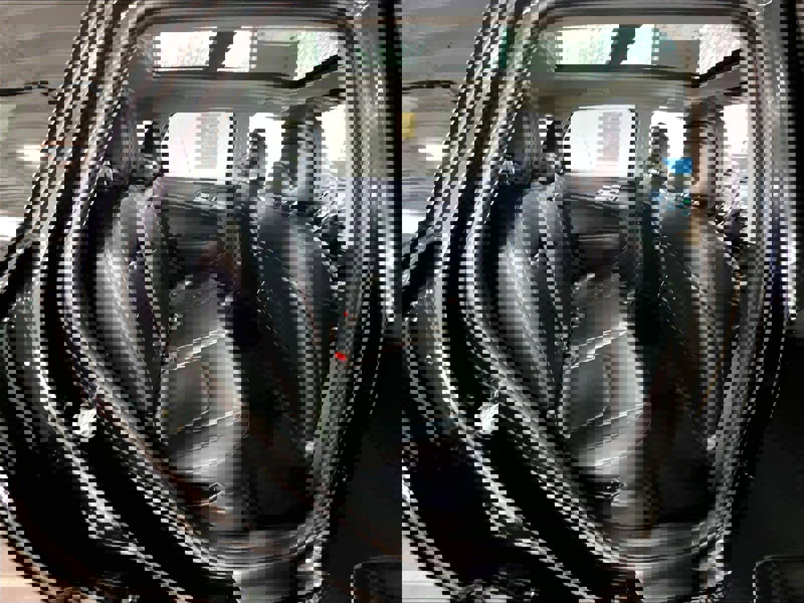 Used 2023 Kia Sportage EX w/ EX Premium Package image 16