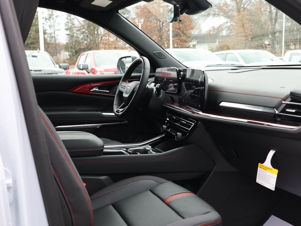 New 2026 Chevrolet Traverse RS image 42