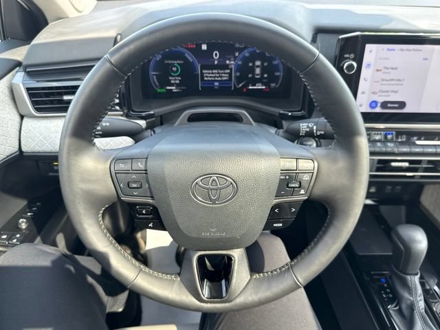 Certified 2025 Toyota Camry XLE w/ Premium Plus Package FWD image 18