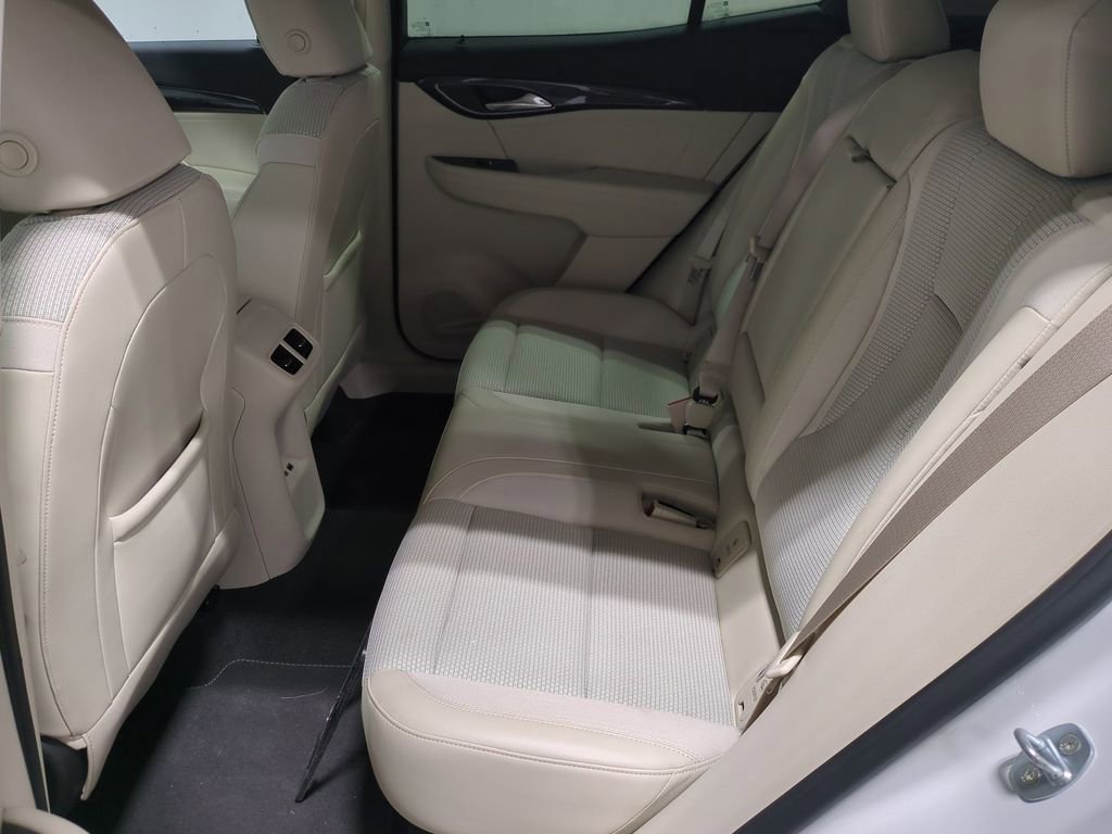 Used 2023 Buick Envision Preferred image 23