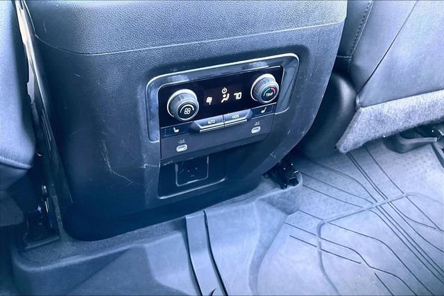 Used 2023 Chevrolet Tahoe Premier w/ Premium Package image 34