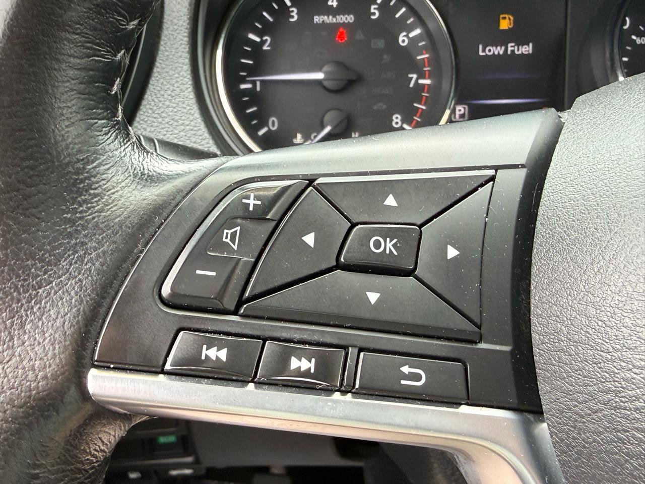 Used 2018 Nissan Rogue Sport SL w/ SL Premium Package AWD/4WD image 15