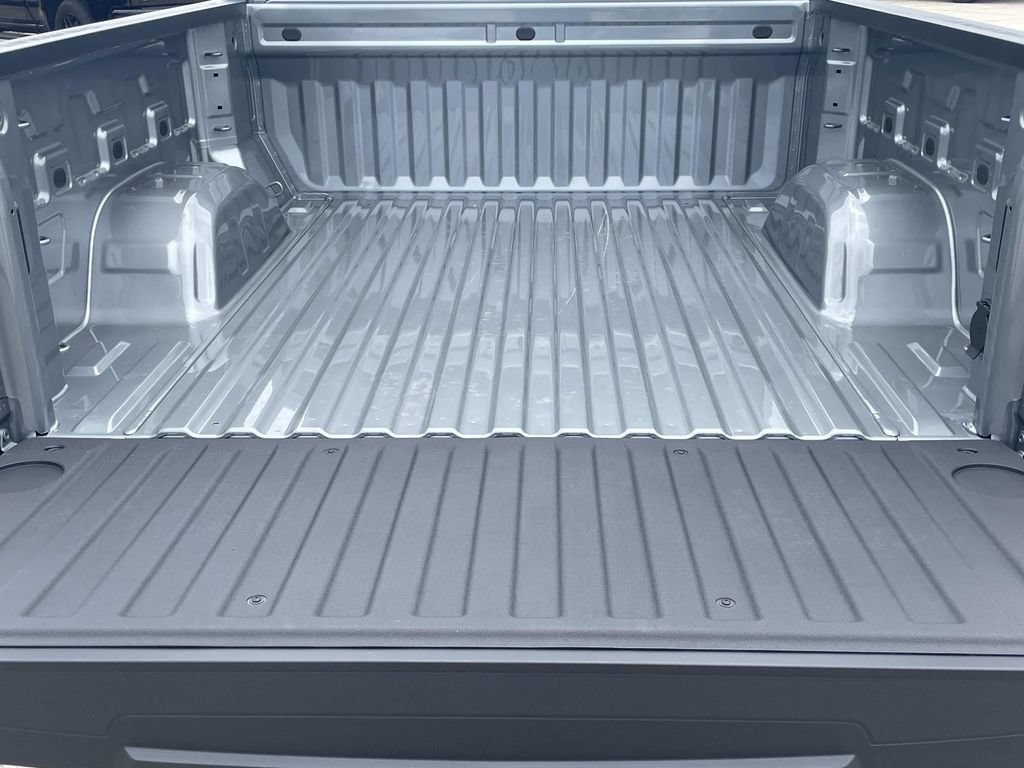 New 2026 Chevrolet Silverado 1500 Custom w/ Turbomax Blackout Package RWD image 10