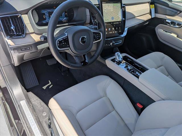 New 2026 Volvo XC90 T8 Plus w/ Protection Package AWD/4WD video 3
