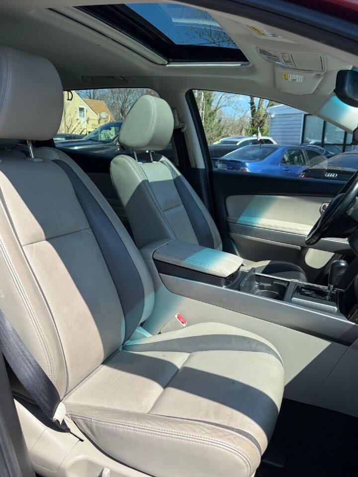 Used 2010 MAZDA CX-9 Grand Touring w/ Moonroof & Bose Audio Pkg image 14