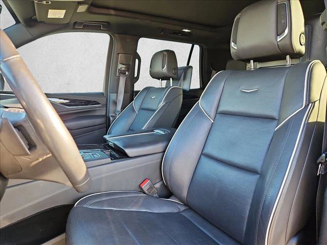 Used 2021 Cadillac Escalade Sport w/ Driver Assist Tech Package image 17