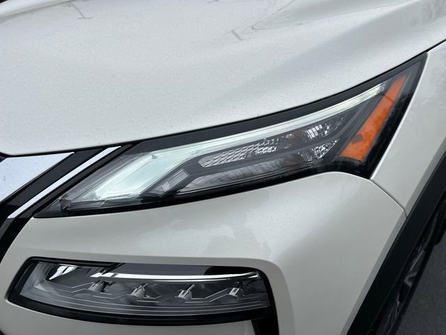 Certified 2023 Nissan Rogue SV AWD/4WD image 7