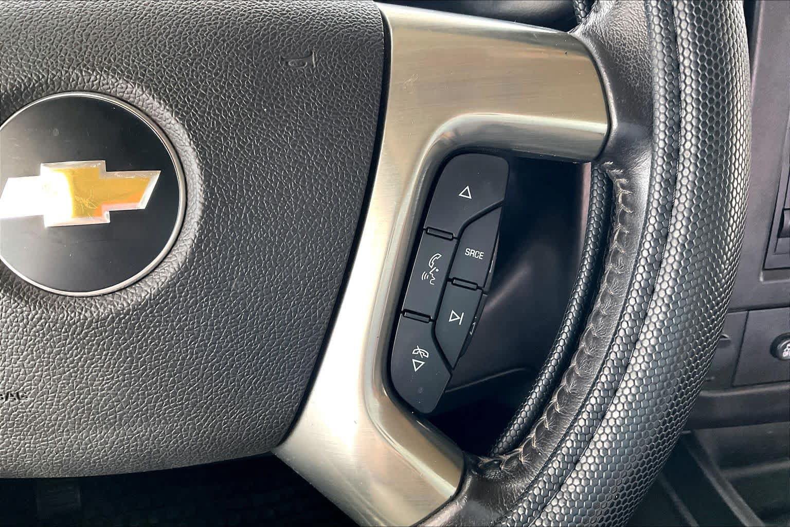Used 2019 Chevrolet Express 3500 w/ Power Convenience Package RWD image 19