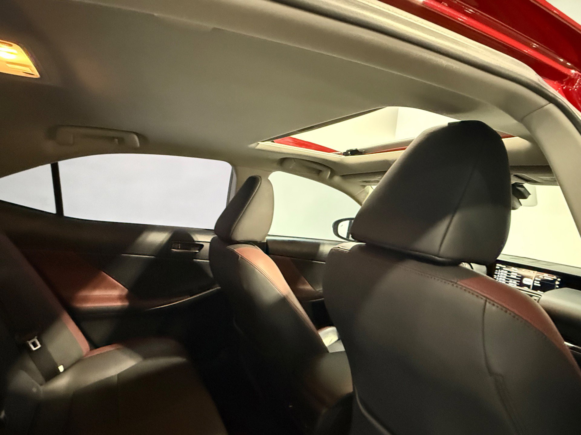 Used 2018 Lexus IS 300 AWD w/ Comfort Package image 51