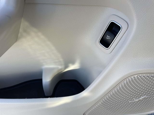 Used 2024 Mercedes-Benz CLA 250 image 20