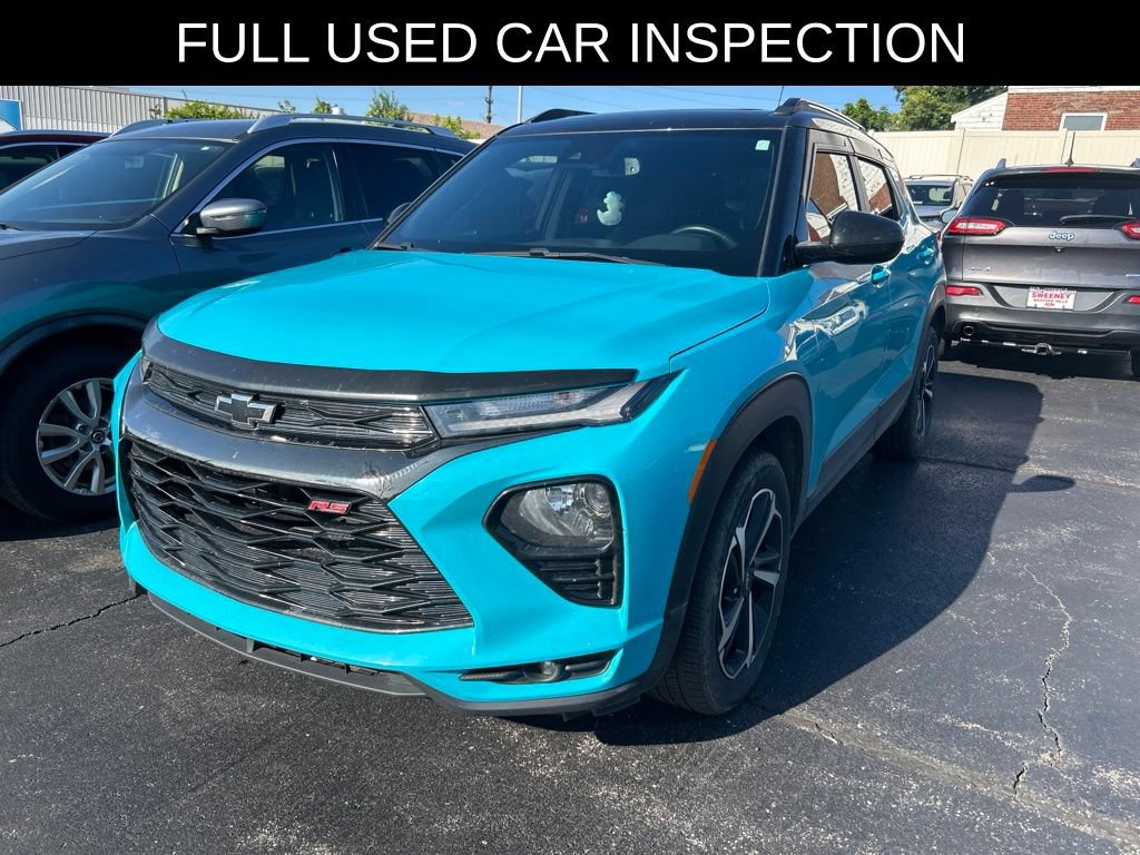 Used 2021 Chevrolet TrailBlazer RS w/ Sun and Liftgate Package AWD/4WD image 3