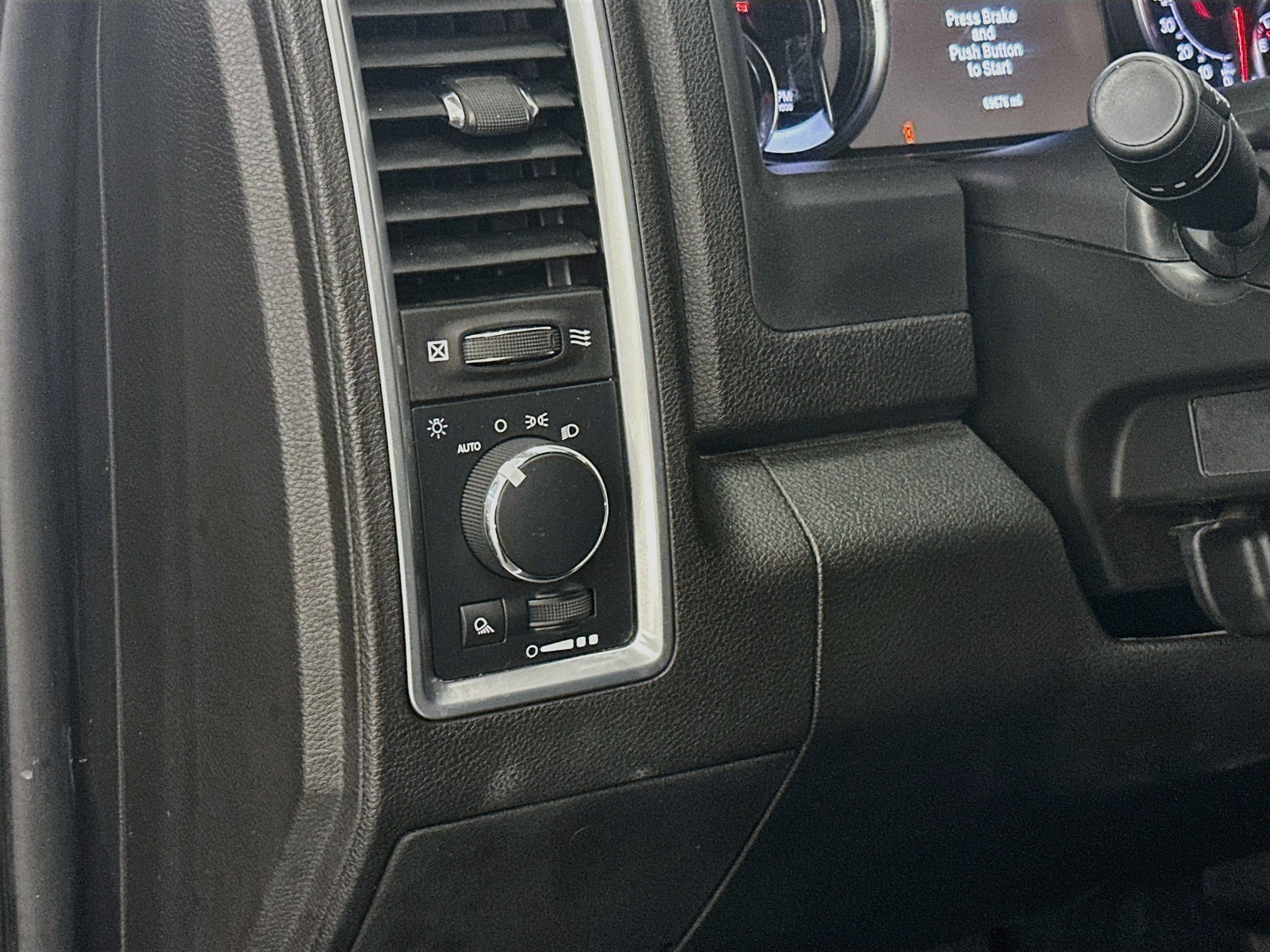 Used 2022 RAM 1500 Warlock w/ Electronics Group AWD/4WD image 17