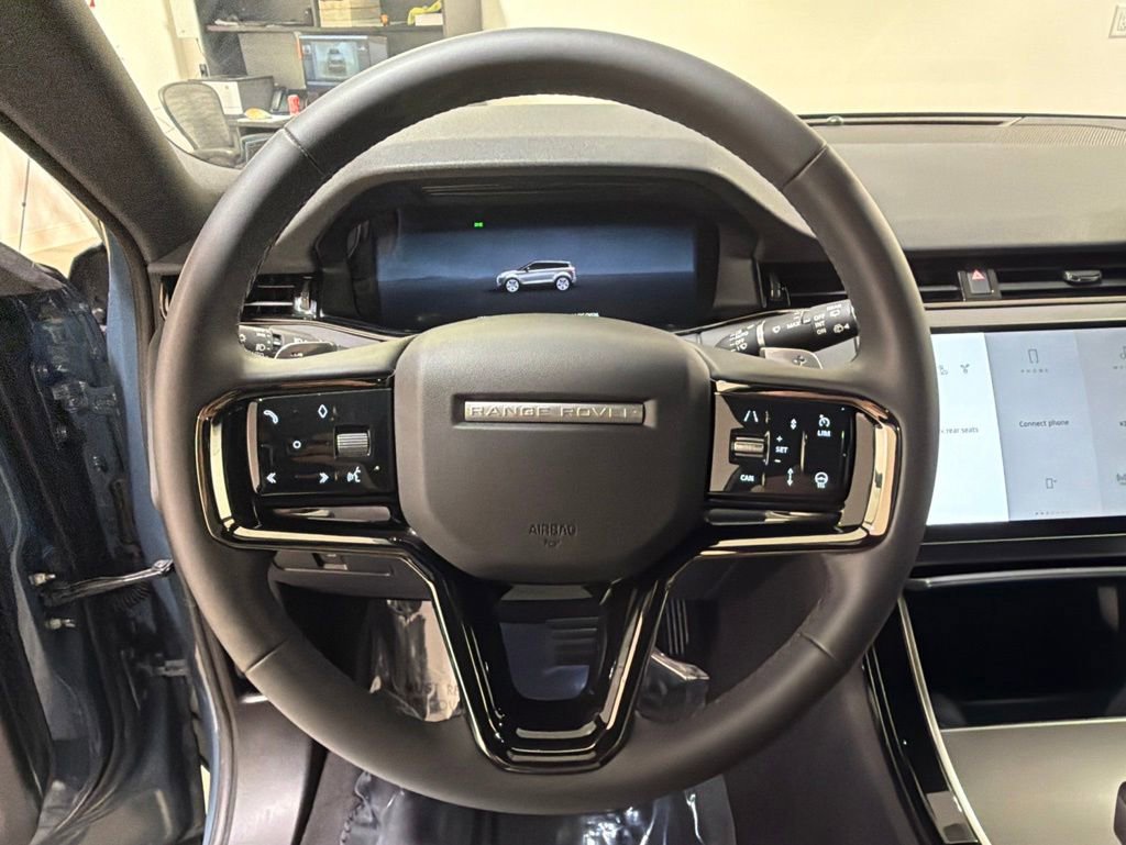Used 2026 Land Rover Range Rover Evoque S AWD/4WD image 14