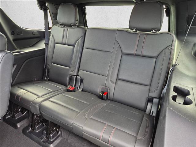 Used 2022 Chevrolet Tahoe RST w/ Sport Performance Package AWD/4WD image 18