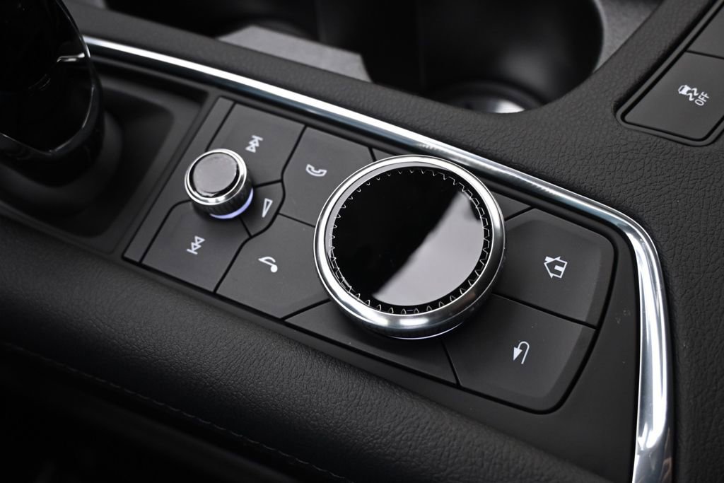 New 2026 Cadillac XT5 Luxury w/ LPO, Floor Liner Package AWD/4WD image 31