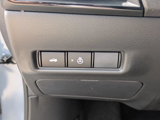 New 2026 Nissan Sentra SV w/ SV Convenience Package FWD image 17