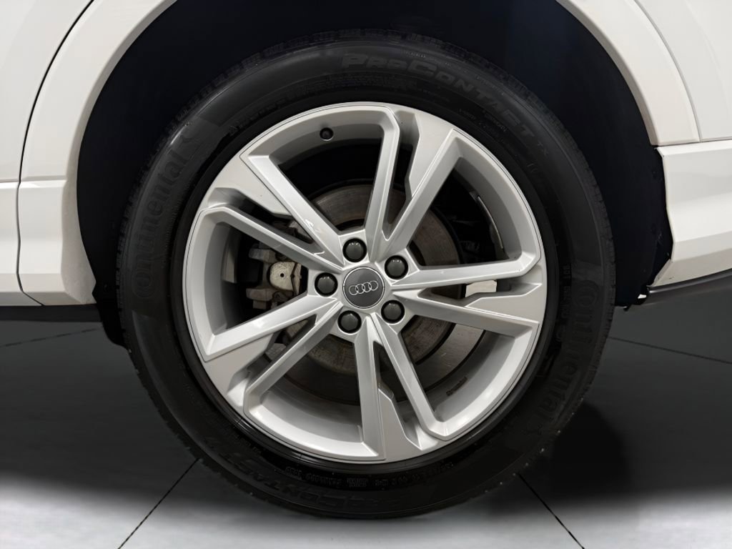 Used 2020 Audi Q3 2.0T Premium w/ Convenience Package image 30