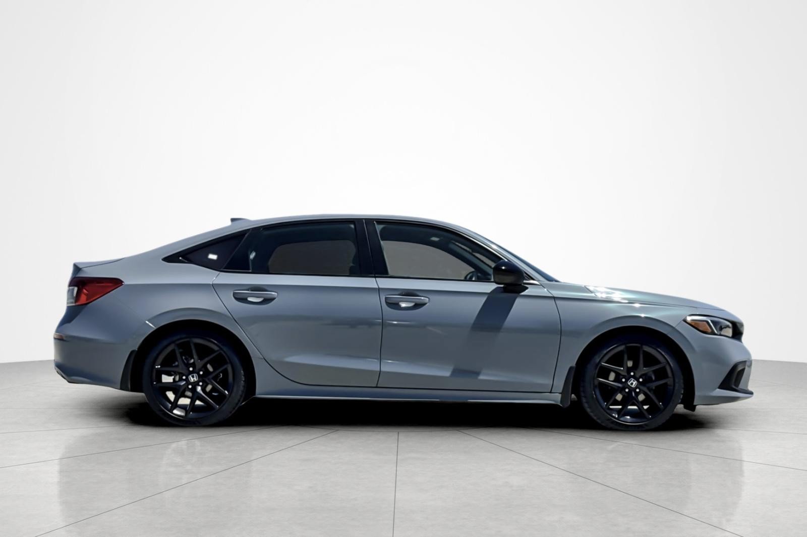Used 2022 Honda Civic Sport image 6