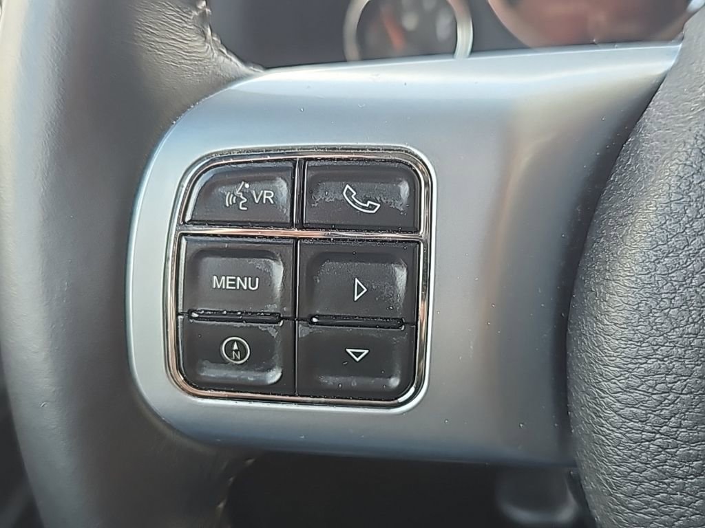 Used 2017 Jeep Wrangler Unlimited Rubicon image 9