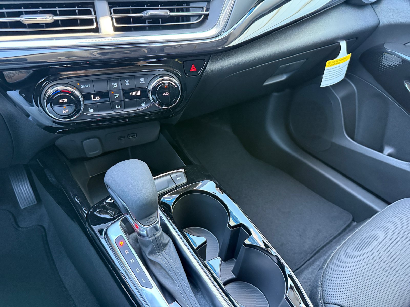 New 2026 Chevrolet Trax ACTIV w/ Driver Confidence Package FWD image 13