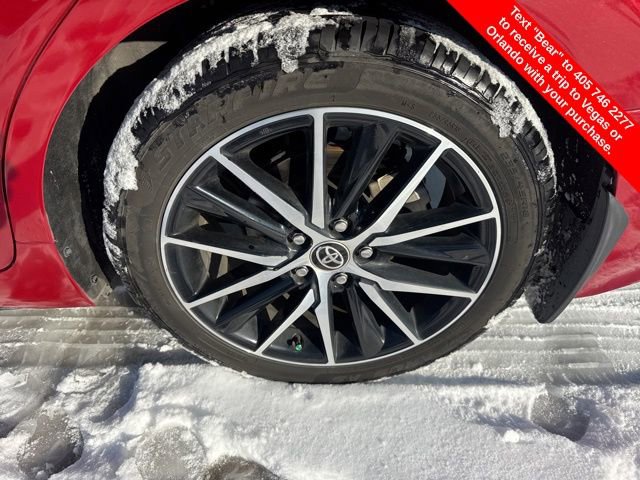 Used 2023 Toyota Camry SE image 10