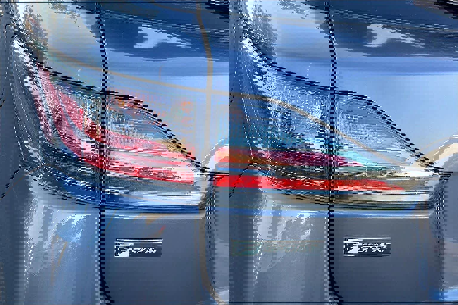 Used 2017 Lexus CT 200h image 31