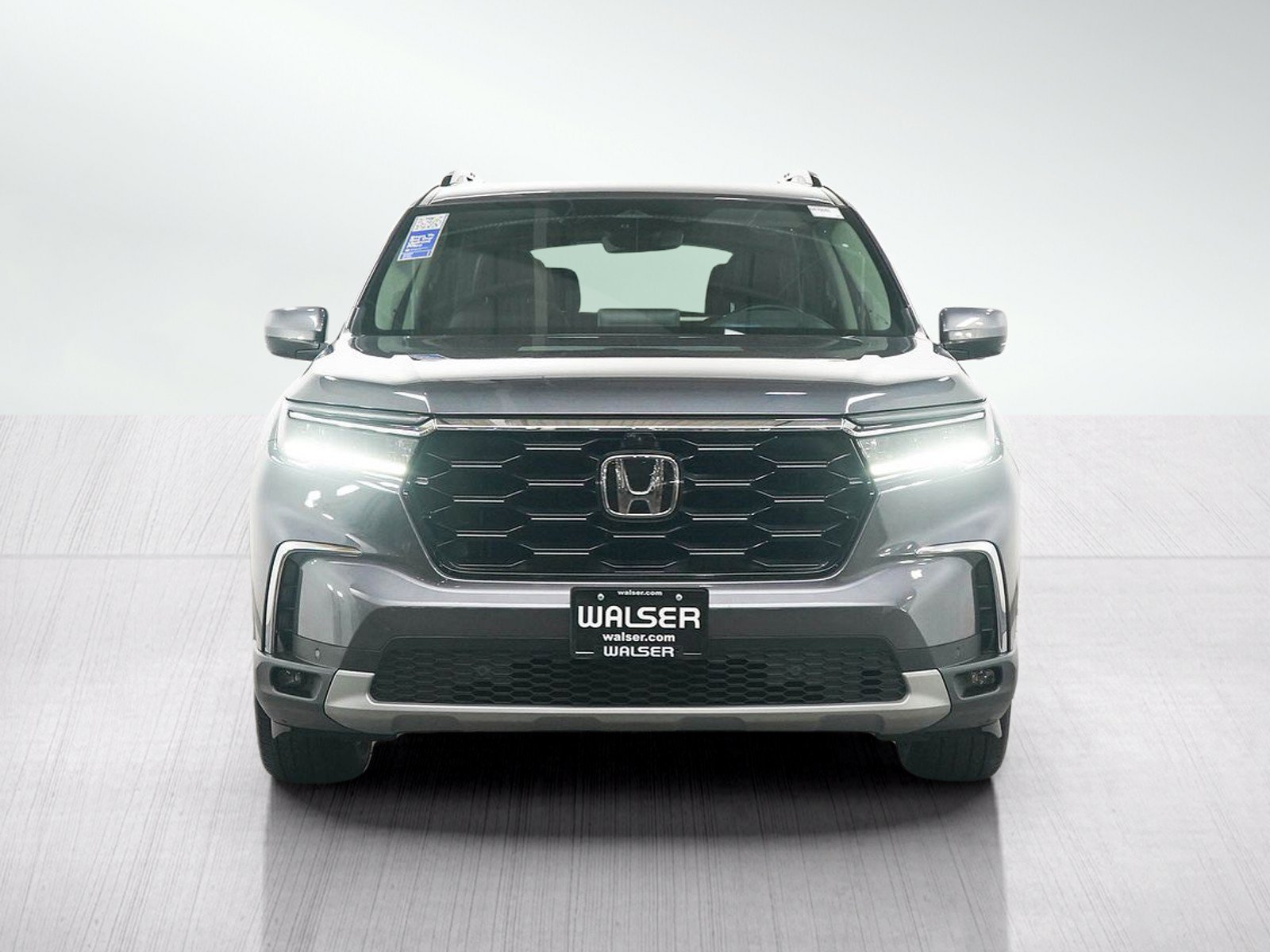 Used 2024 Honda Pilot Elite image 8