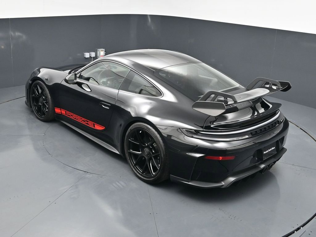 Certified 2025 Porsche 911 GT3 RWD image 14