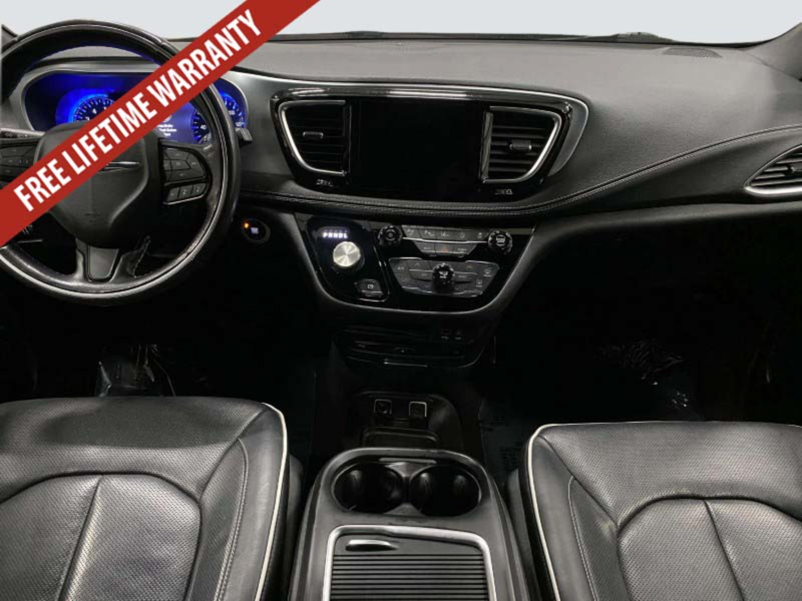 Used 2020 Chrysler Pacifica Limited w/ Advanced Safetytec Group FWD image 30